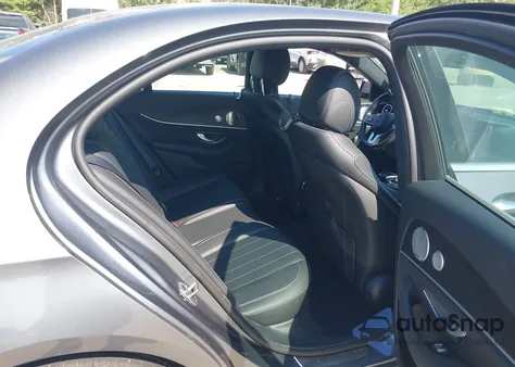 2019 Mercedes-Benz E 300 4Matic from USA, damaged, VIN WDDZF4KBXKA587029